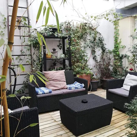 Maison Avec Jardinet Terrasse Centre *